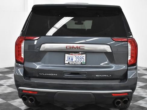 Used 2021 GMC Yukon XL Denali image 3