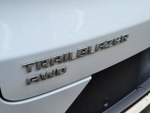 Used 2024 Chevrolet TrailBlazer ACTIV w/ Convenience Package AWD/4WD image 33