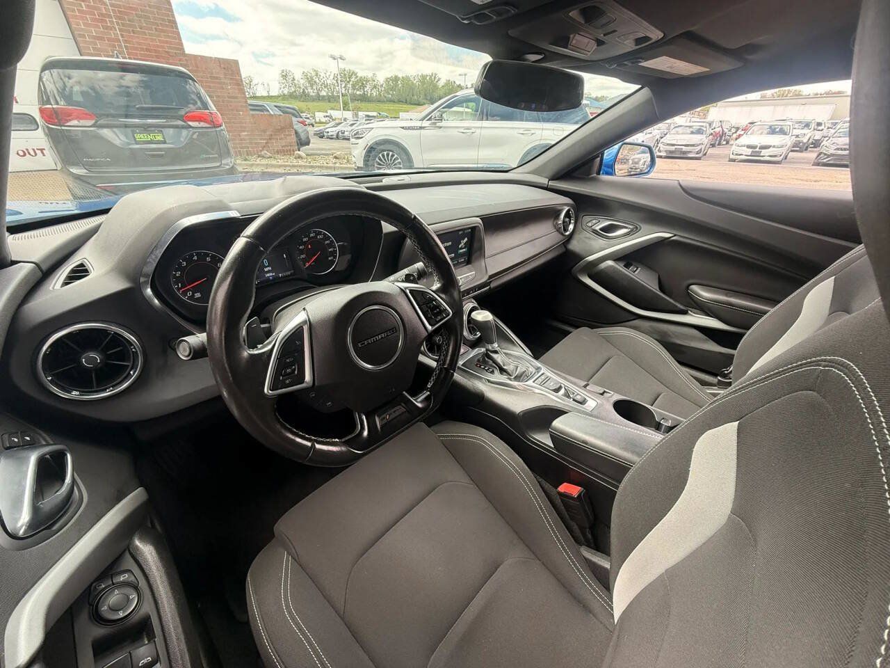 Used 2017 Chevrolet Camaro LT RWD image 15