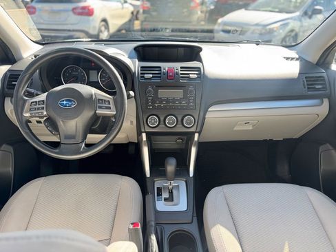 Used 2015 Subaru Forester 2.5i AWD/4WD image 11