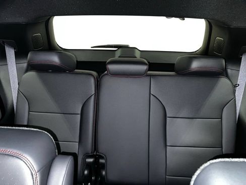 New 2026 Chevrolet Traverse RS w/ LPO, Floor Liner Package AWD/4WD image 36