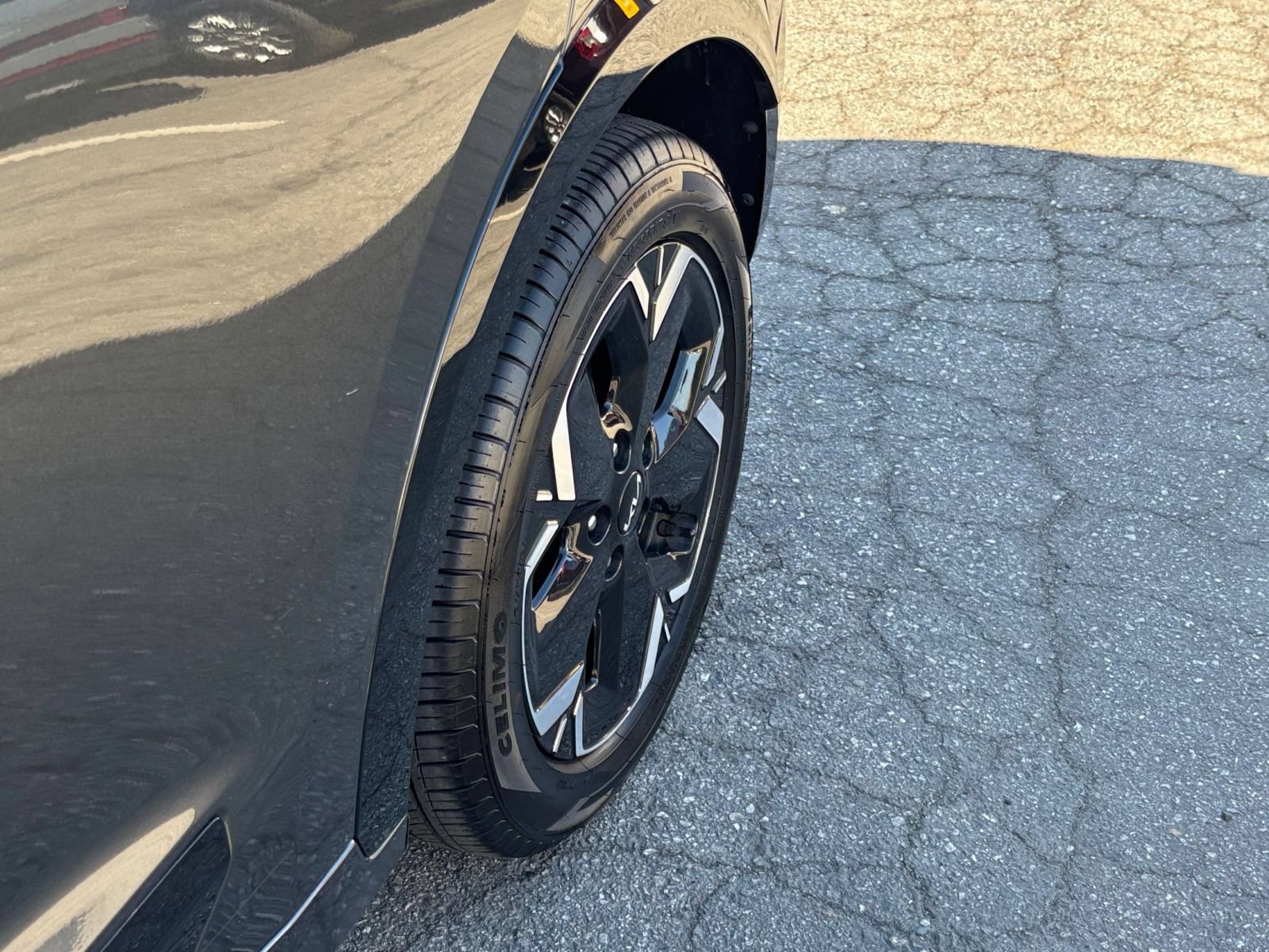 Used 2024 Kia Niro Wind FWD image 35