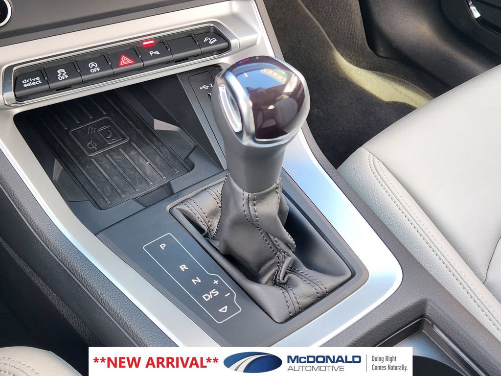 Used 2025 Audi Q3 2.0T Premium Plus w/ Premium Plus Package AWD/4WD image 18