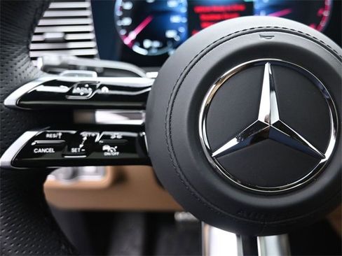 New 2026 Mercedes-Benz GLS 450 4MATIC image 15