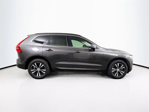 Used 2023 Volvo XC60 B5 Core image 8