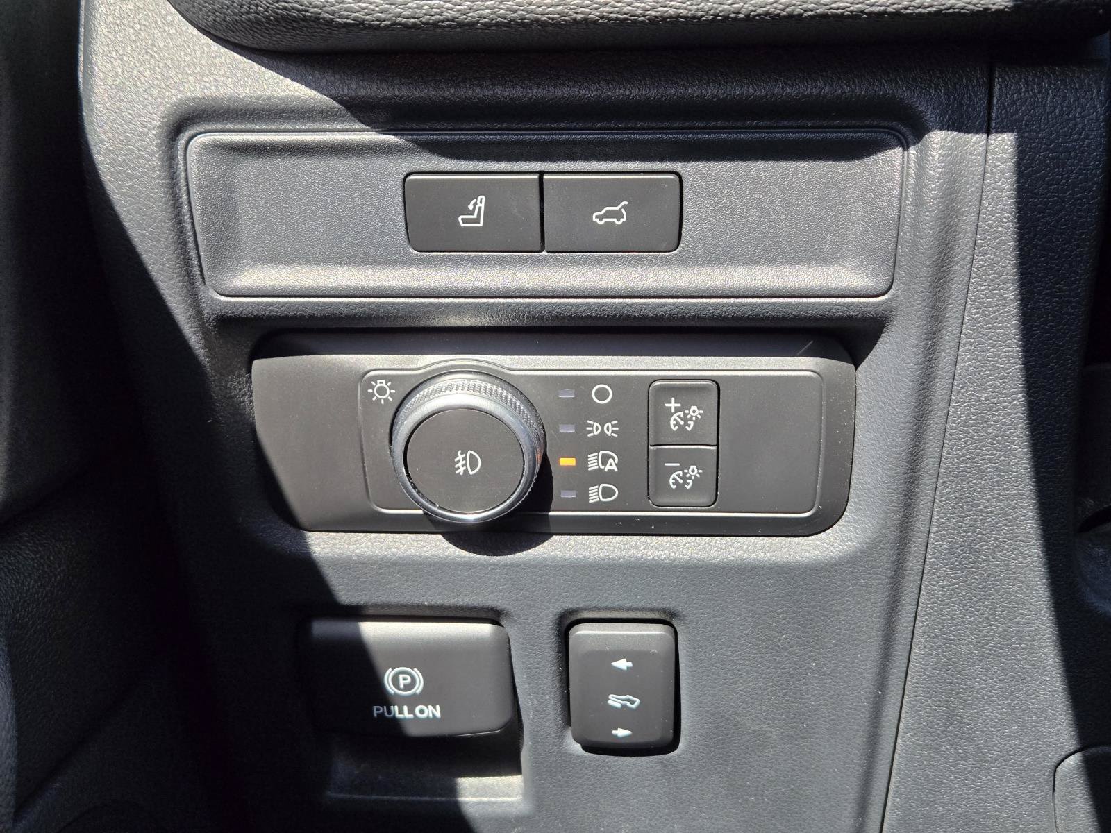 Used 2022 Ford Expedition Limited AWD/4WD image 24