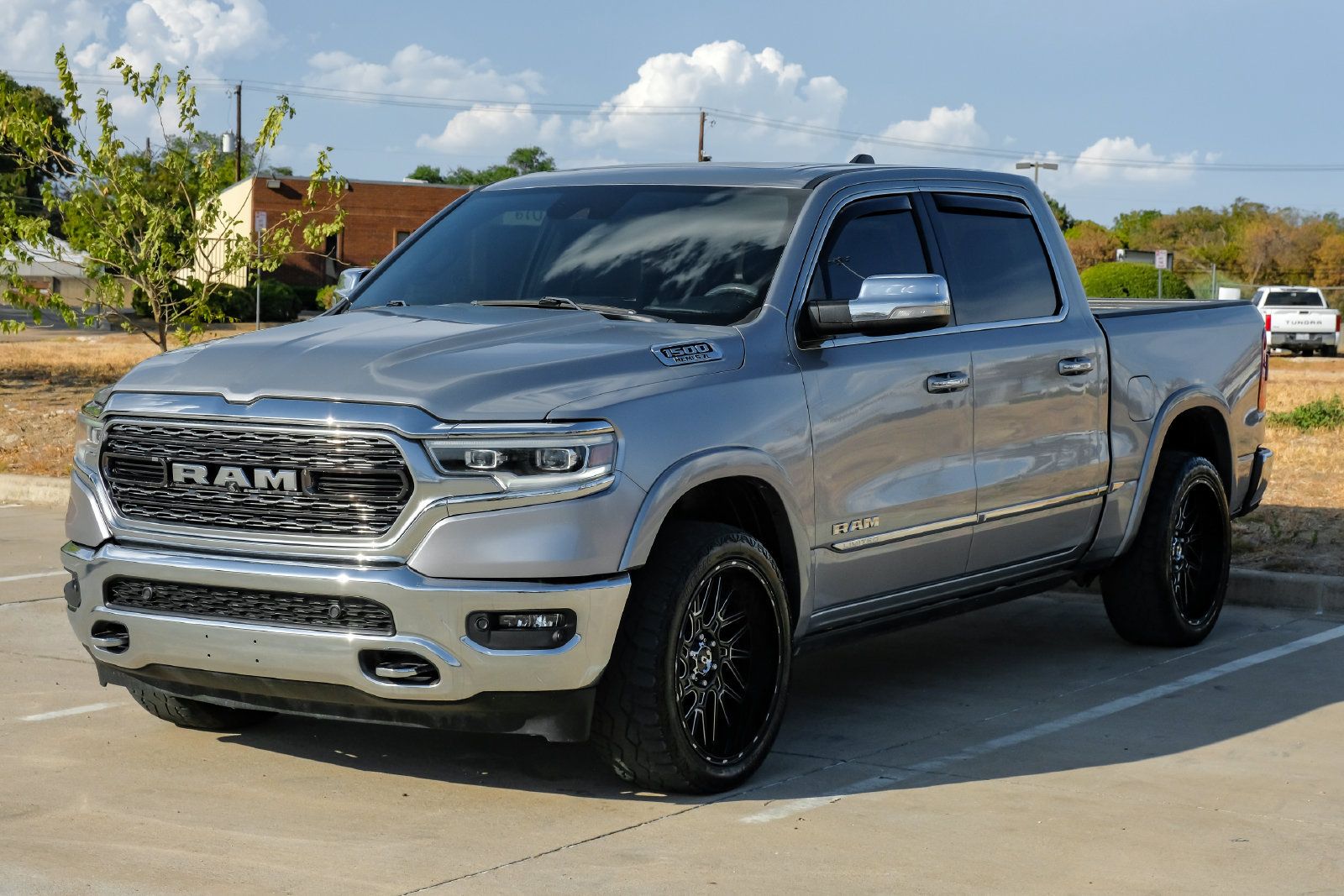 Used 2020 RAM 1500 Limited AWD/4WD image 7