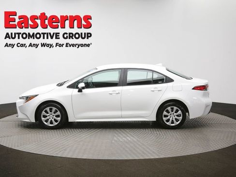 Used 2024 Toyota Corolla LE image 58