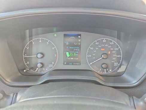 Used 2024 Toyota Corolla LE image 20