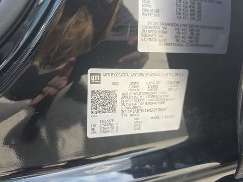 Used 2024 GMC Sierra 1500 Elevation AWD/4WD image 36