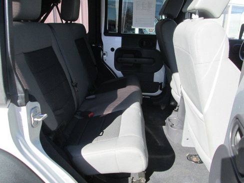 Used 2010 Jeep Wrangler Unlimited Sport AWD/4WD image 12