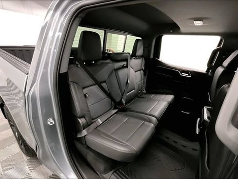 Used 2024 Chevrolet Silverado 1500 RST AWD/4WD image 26