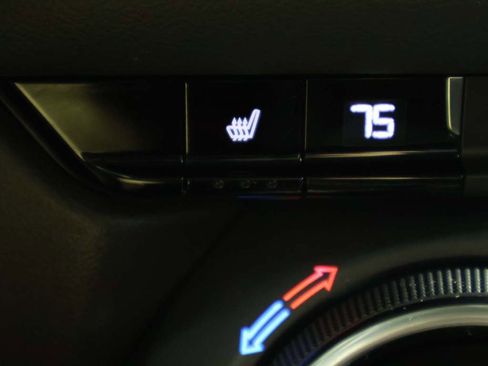 Used 2023 Chevrolet Blazer LT w/ Convenience Package image 40