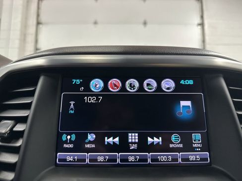 Used 2018 GMC Acadia SLT image 32