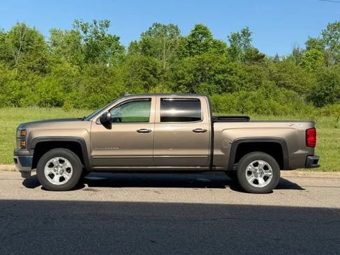 Used 2015 Chevrolet Silverado 1500 LT w/ All Star Edition AWD/4WD image 27
