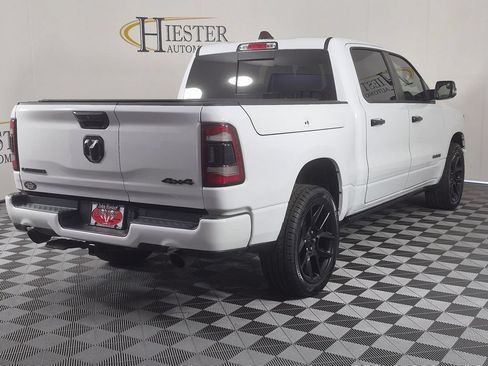 Used 2023 RAM 1500 Laramie AWD/4WD image 8
