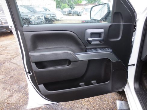Used 2018 Chevrolet Silverado 1500 LT w/ Trailering Package RWD image 16