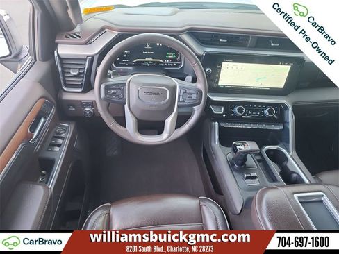 Certified 2022 GMC Sierra 1500 Denali image 11