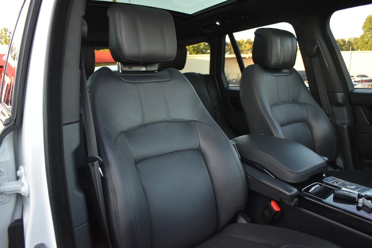 Used 2019 Land Rover Range Rover Supercharged AWD/4WD image 31