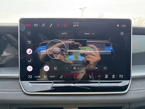 New 2026 Volkswagen Tiguan SE R-Line AWD/4WD image 19