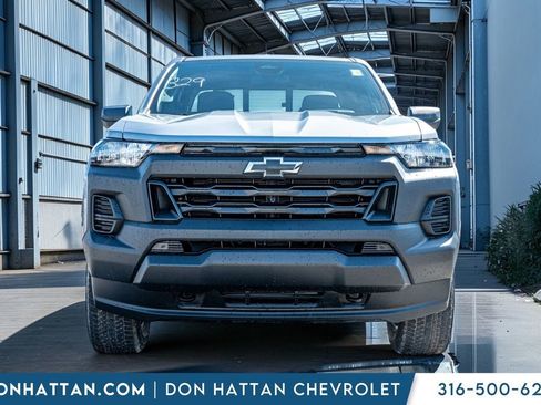 New 2026 Chevrolet Colorado W/T w/ WT Custom Package AWD/4WD image 35