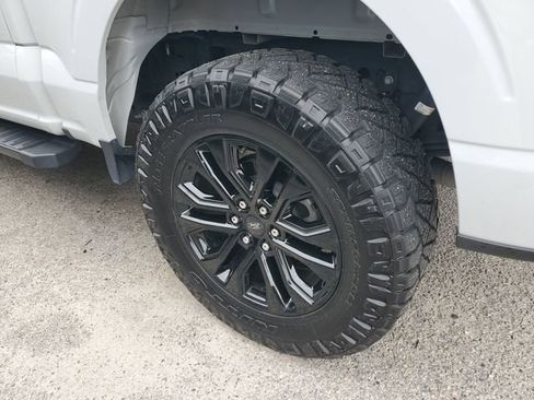 Used 2024 Ford F150 Lariat w/ FX4 Off-Road Package AWD/4WD image 10