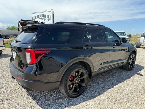 Used 2022 Ford Explorer ST w/ Equipment Group 401A AWD/4WD image 11