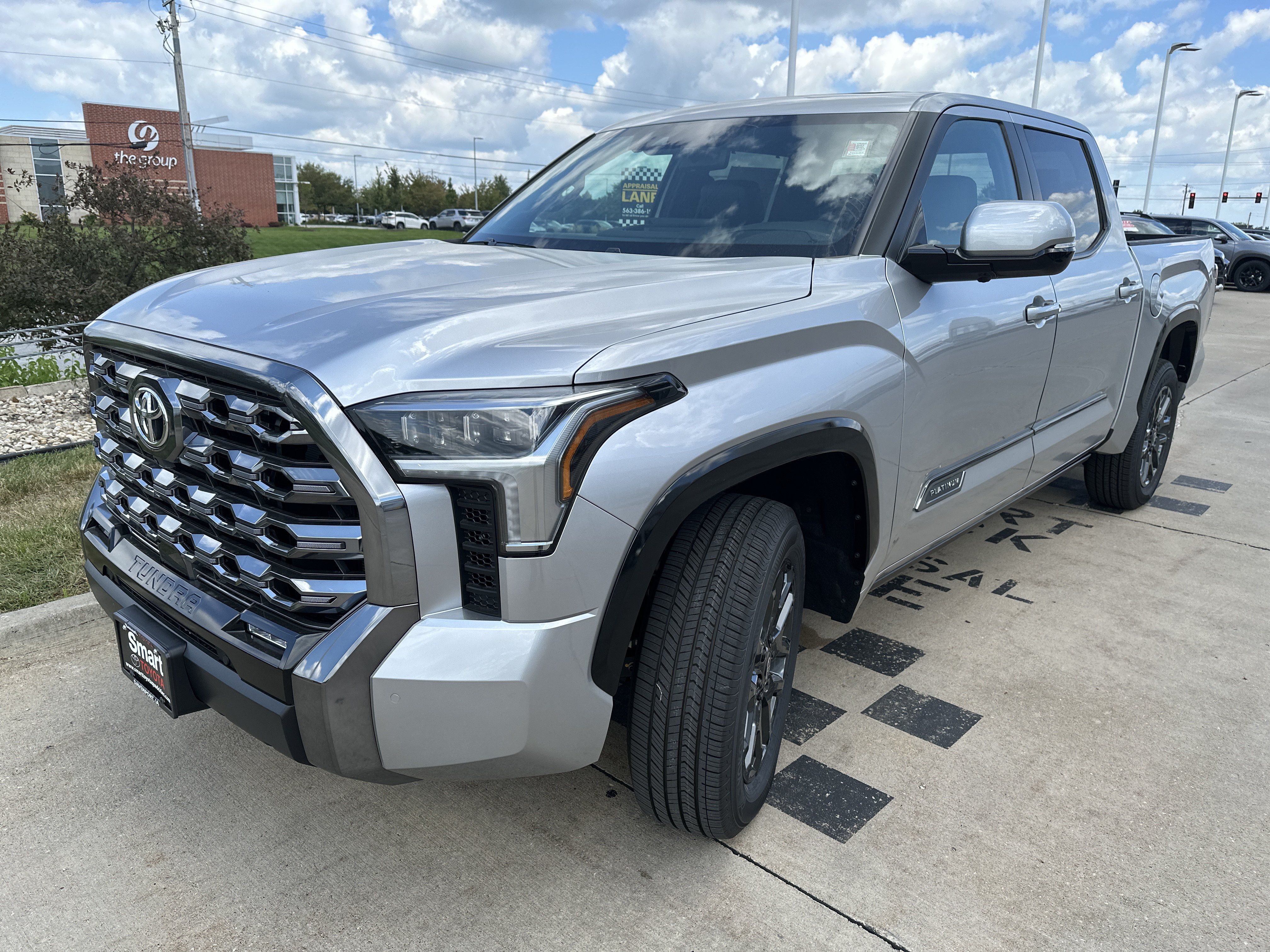 Used 2026 Toyota Tundra Platinum AWD/4WD image 3