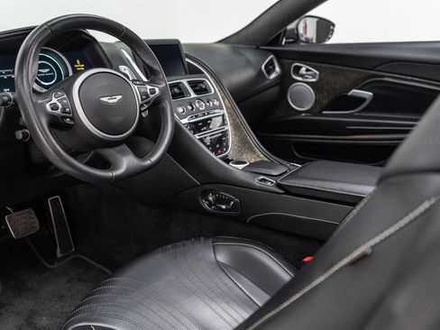 Used 2019 Aston Martin DB11 Volante image 80
