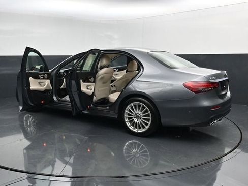 Used 2023 Mercedes-Benz E 350 4MATIC Sedan w/ Premium Package image 36