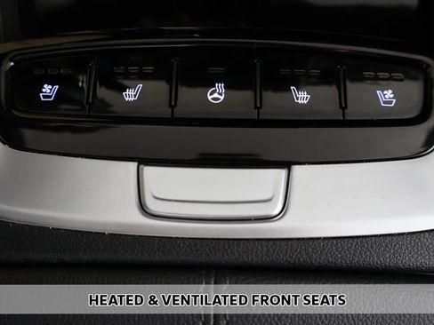 Used 2022 Hyundai Santa Cruz Limited image 10