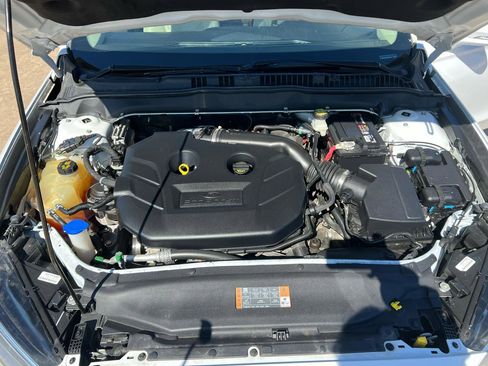 Used 2018 Ford Fusion Titanium image 31