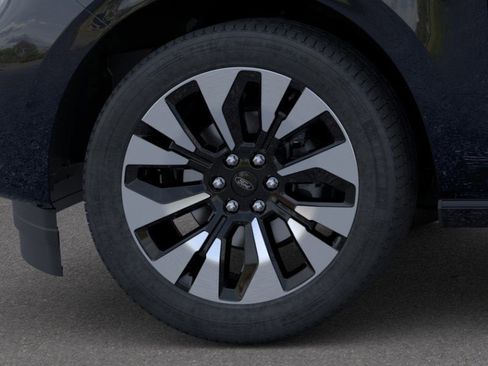 New 2026 Ford Expedition Platinum w/ Driver's Package image 19
