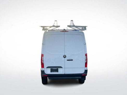 Used 2023 Mercedes-Benz Sprinter 2500 image 7