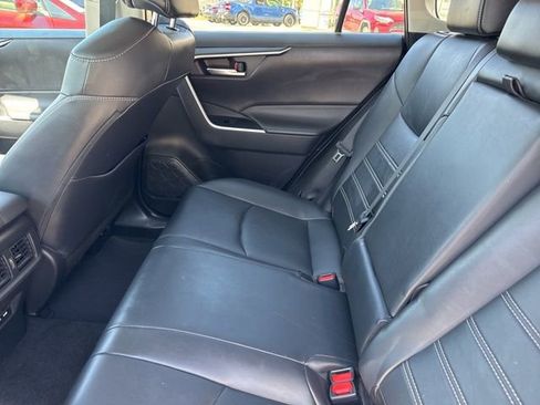 Used 2021 Toyota RAV4 XLE Premium AWD/4WD image 10