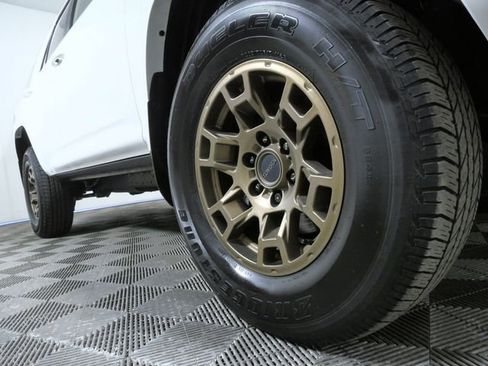 Used 2023 Toyota 4Runner 40th Anniversary SE image 2