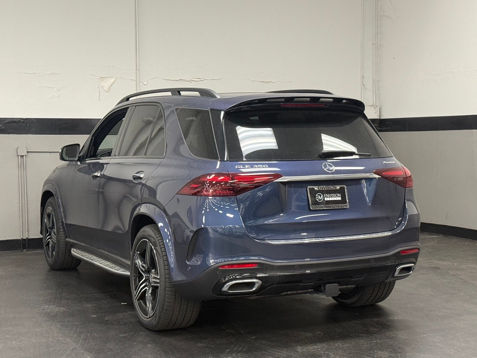 Used 2025 Mercedes-Benz GLE 350 4MATIC image 7