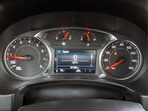 Used 2024 GMC Terrain SLE FWD image 9