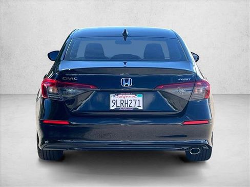 Used 2024 Honda Civic Sport image 6