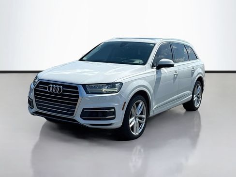 Used 2018 Audi Q7 3.0T Prestige AWD/4WD image 3