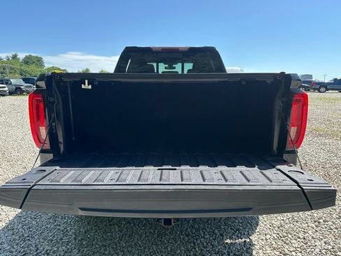 Used 2019 GMC Sierra 1500 AT4 w/ AT4 Preferred Package AWD/4WD image 13