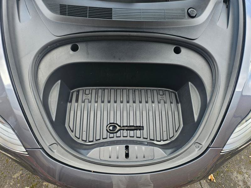 Used 2023 Tesla Model 3 Standard Range RWD image 26