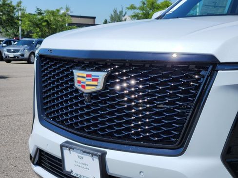 New 2026 Cadillac Escalade Platinum Sport w/ LPO, Floor Liner Package AWD/4WD image 39