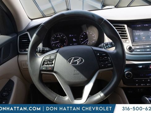 Used 2018 Hyundai Tucson Value AWD/4WD image 5