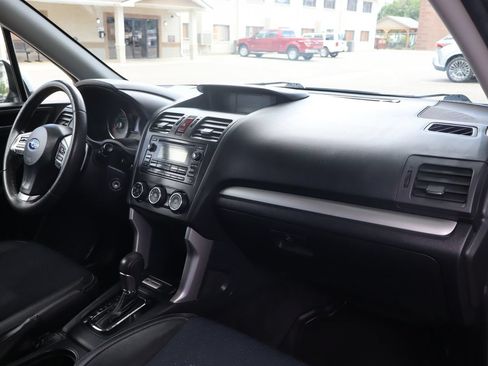 Used 2015 Subaru Forester 2.0XT Premium AWD/4WD image 17