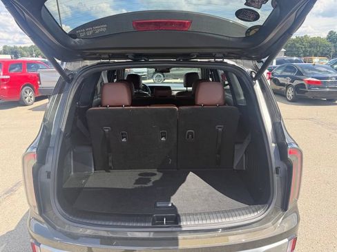 Used 2023 Kia Telluride EX AWD/4WD image 7