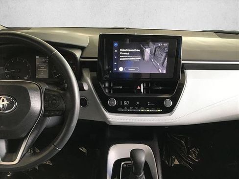 Used 2025 Toyota Corolla SE FWD image 15