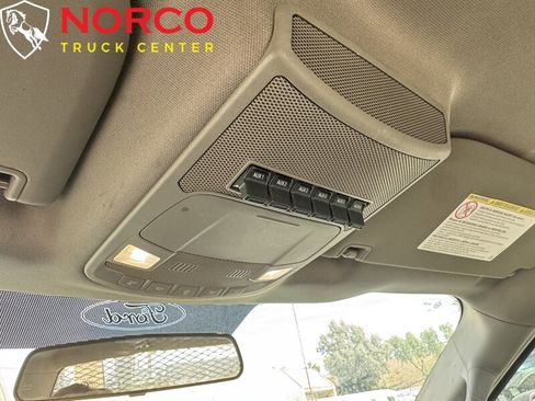 Used 2018 Ford F550 4x4 Regular Cab Super Duty image 25