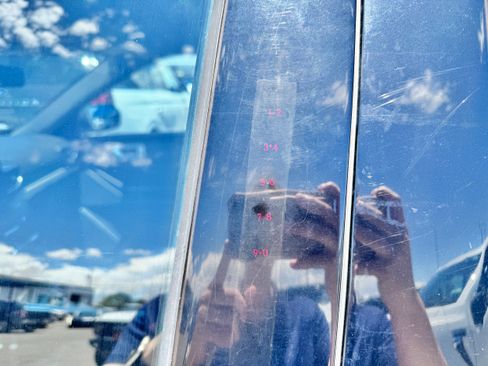 Used 2020 Ford Explorer XLT w/ Equipment Group 202A image 7