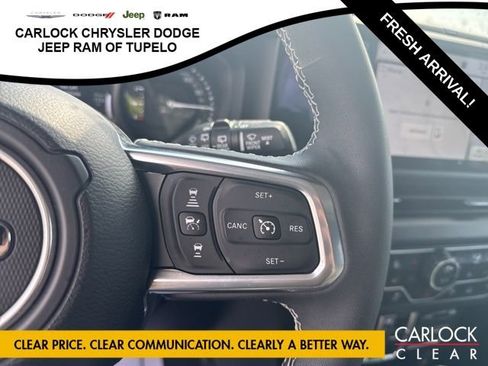 Used 2025 Jeep Wrangler Sahara w/ Safety Group image 16